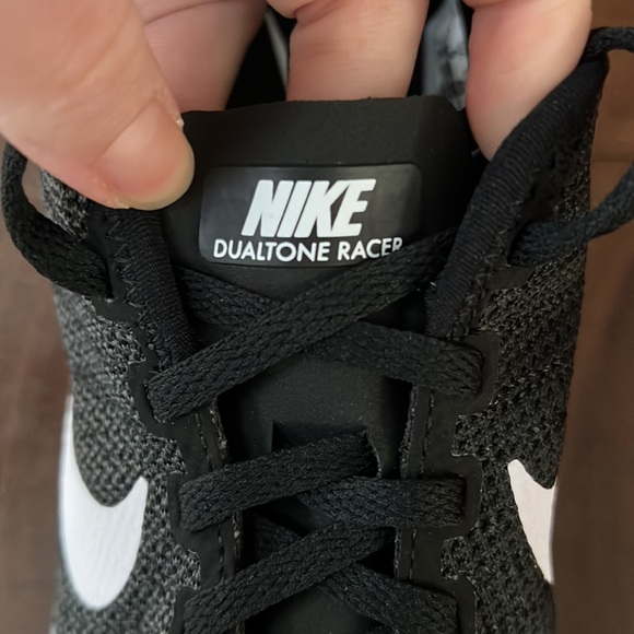 Nike Dualtone Racer (Black & White) - Picture 8 of 10